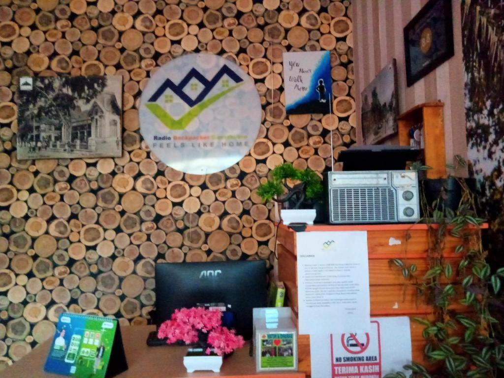 Radio Backpacker Syariah Hotel